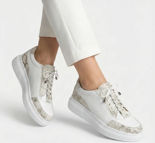  Обувки Missmamma в бяло от естествена кожа с връзки